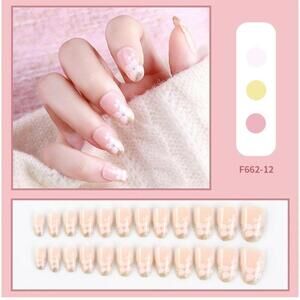 Floral And Gold Press On Nail Set of 24